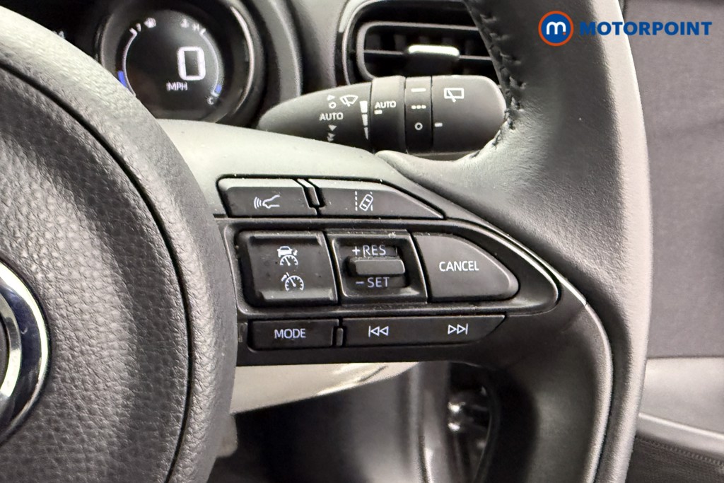 Toyota Yaris Excel Automatic Petrol-Electric Hybrid Hatchback - Stock Number (1583898) - 15th supplementary image