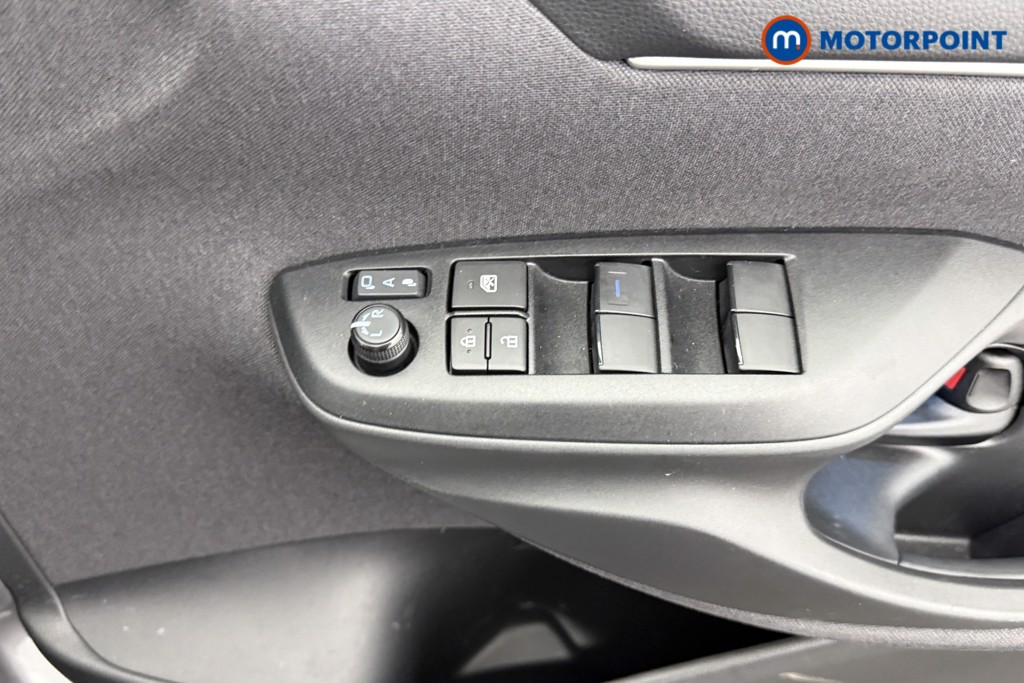 Toyota Yaris Excel Automatic Petrol-Electric Hybrid Hatchback - Stock Number (1583898) - 16th supplementary image