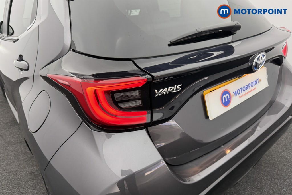 Toyota Yaris Excel Automatic Petrol-Electric Hybrid Hatchback - Stock Number (1583898) - 25th supplementary image