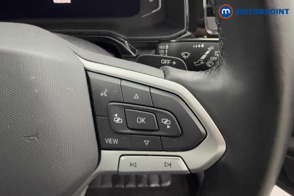Volkswagen Polo Life Automatic Petrol Hatchback - Stock Number (1583952) - 4th supplementary image