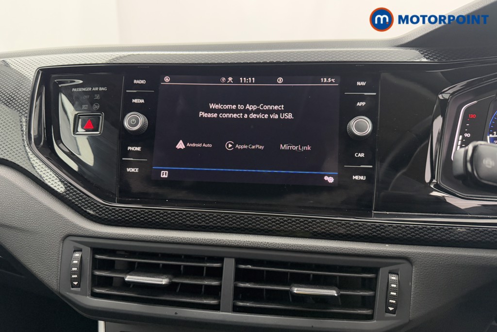 Volkswagen Polo Life Automatic Petrol Hatchback - Stock Number (1583952) - 9th supplementary image