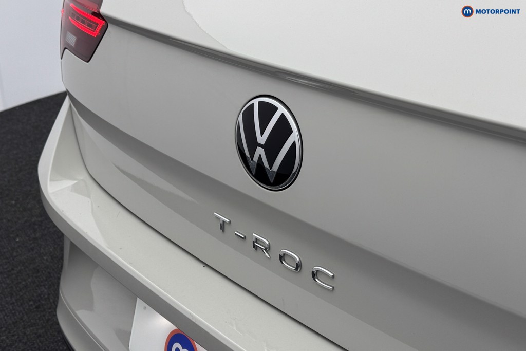 Volkswagen T-Roc R-Line Automatic Petrol SUV - Stock Number (1583975) - 20th supplementary image