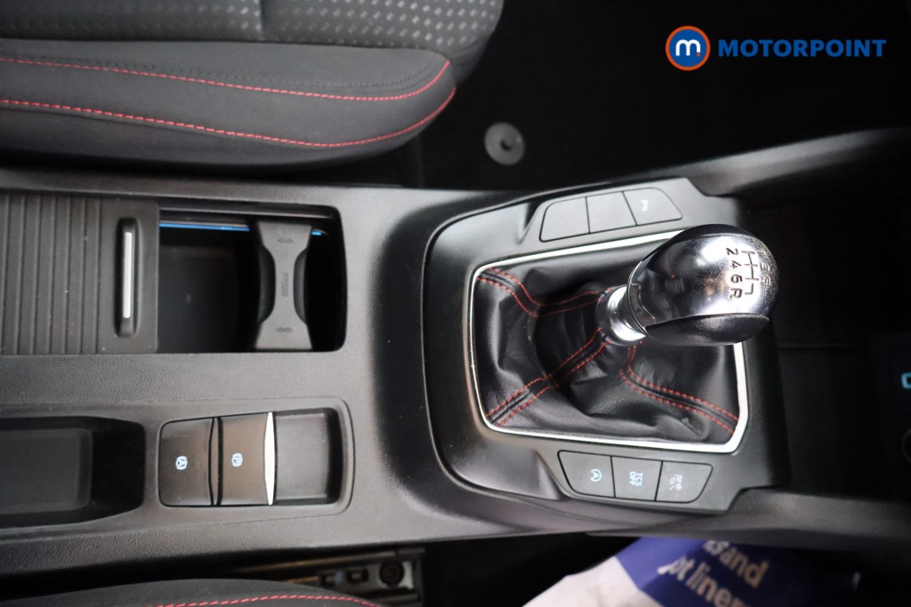 Ford Focus St-Line Manual Petrol Hatchback - Stock Number (1583978) - 6th supplementary image