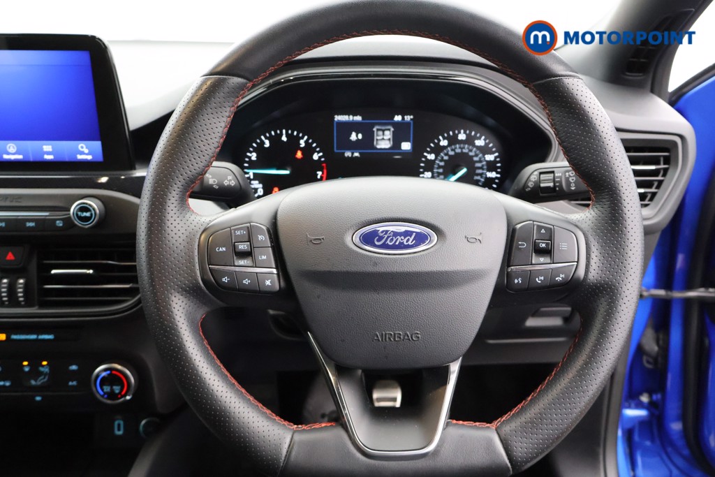 Ford Focus St-Line Manual Petrol Hatchback - Stock Number (1583978) - 1st supplementary image