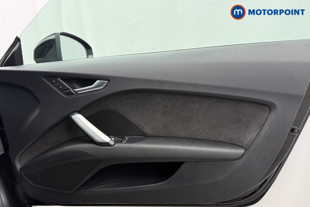 Audi TT Black Edition Automatic Petrol Coupe - Stock Number (1583979) - 17th supplementary image