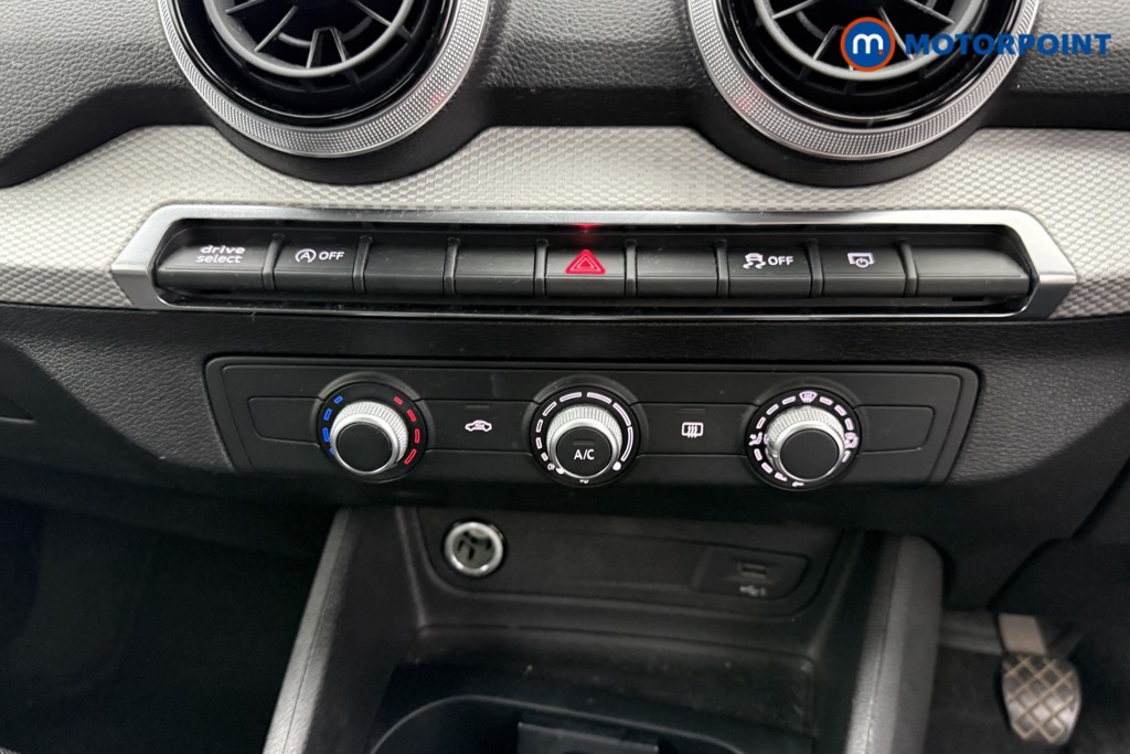 Audi Q2 Technik Manual Petrol SUV - Stock Number (1584045) - 9th supplementary image