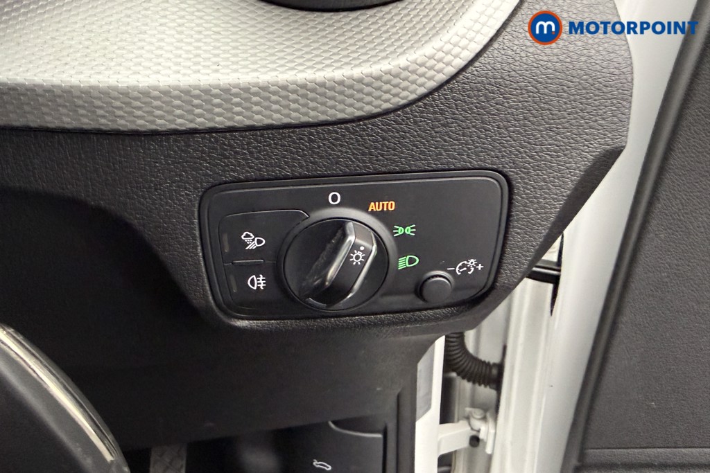 Audi Q2 Technik Manual Petrol SUV - Stock Number (1584045) - 14th supplementary image