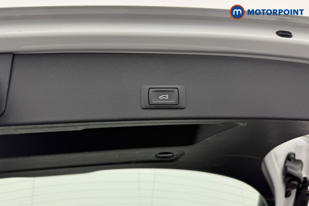 Audi Q2 Technik Manual Petrol SUV - Stock Number (1584045) - 20th supplementary image