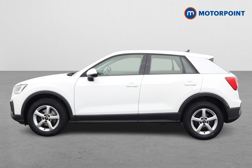 Audi Q2 Technik Manual Petrol SUV - Stock Number (1584045) - Passenger side