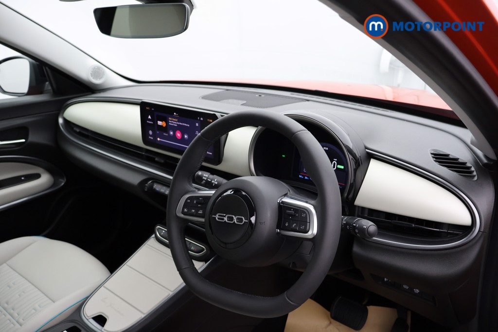 Fiat 600 La Prima Automatic Electric SUV - Stock Number (1584076) - 10th supplementary image