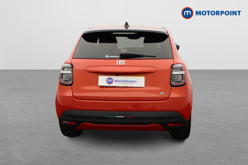 Fiat 600 La Prima Automatic Electric SUV - Stock Number (1584076) - Rear bumper