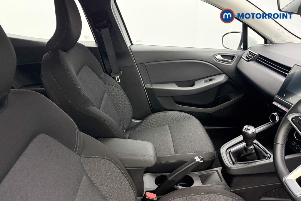 Renault Clio Iconic Edition Manual Petrol Hatchback - Stock Number (1584096) - 14th supplementary image