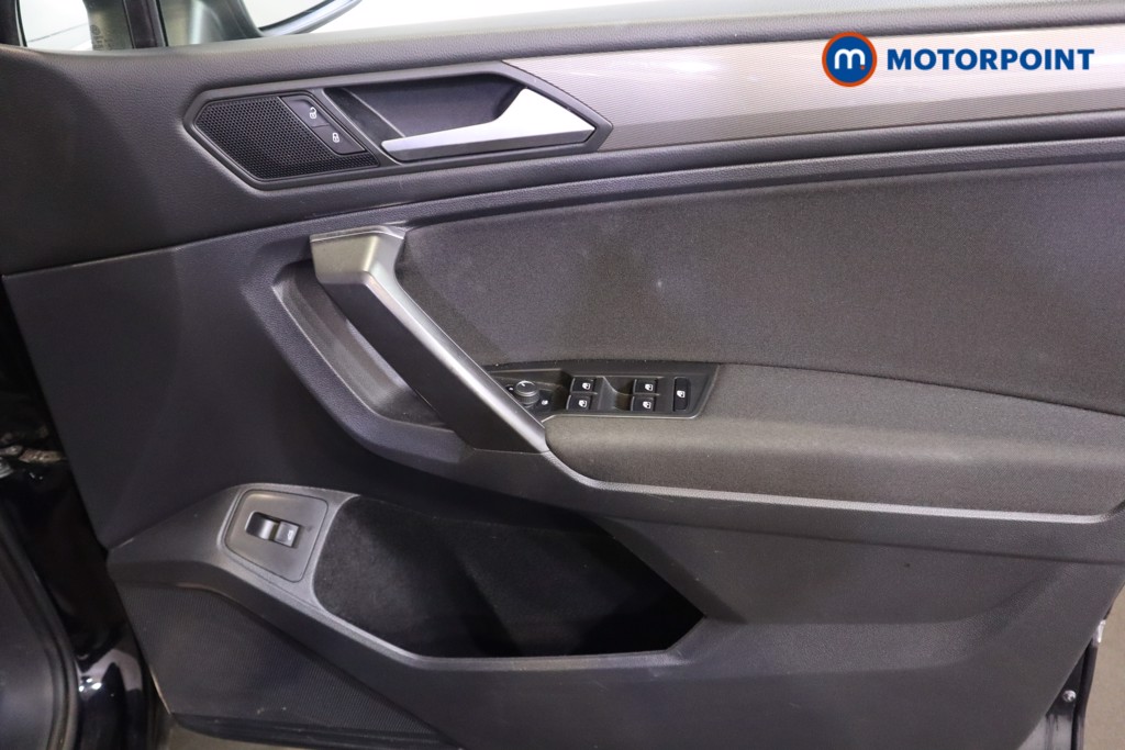 Volkswagen Tiguan Allspace Life Manual Petrol SUV - Stock Number (1584170) - 9th supplementary image