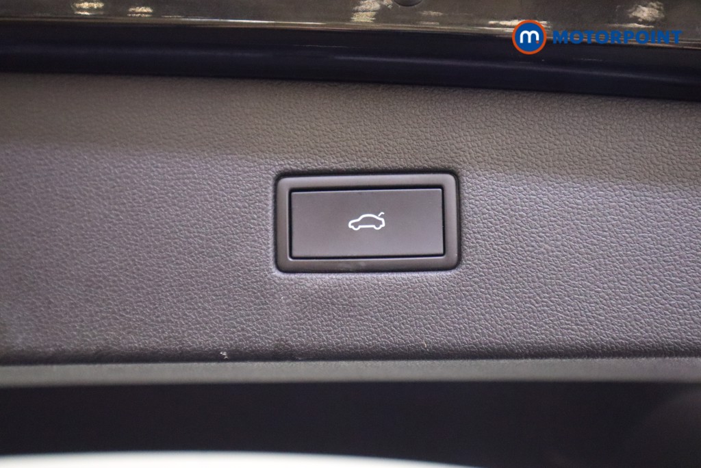 Volkswagen Tiguan Allspace Life Manual Petrol SUV - Stock Number (1584170) - 21st supplementary image