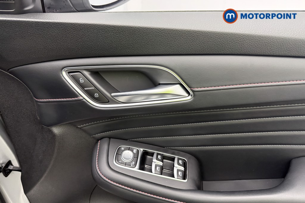 Mg Motor Uk HS Trophy Automatic Petrol Plug-In Hybrid SUV - Stock Number (1584202) - 16th supplementary image