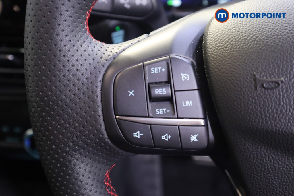 Ford Kuga St-Line Edition Automatic Petrol Plug-In Hybrid SUV - Stock Number (1584346) - 5th supplementary image