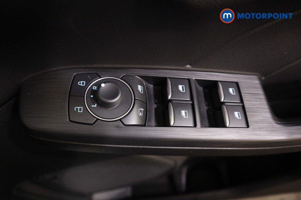 Ford Kuga St-Line Edition Automatic Petrol Plug-In Hybrid SUV - Stock Number (1584346) - 8th supplementary image