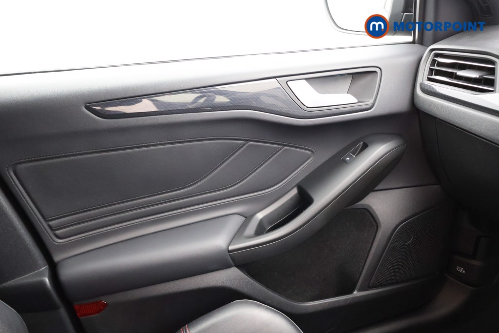 Ford Focus ST Manual Petrol Hatchback - Stock Number (1584420) - 8th supplementary image