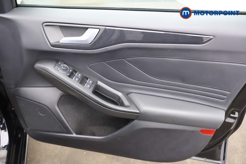 Ford Focus ST Manual Petrol Hatchback - Stock Number (1584420) - 9th supplementary image