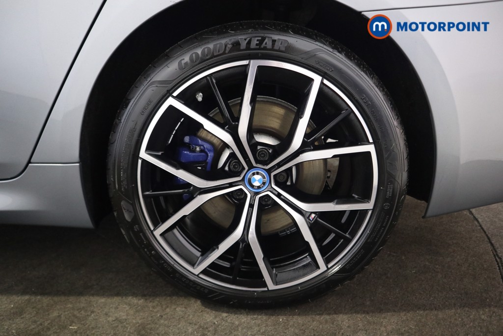 BMW 5 Series M Sport Automatic Petrol Plug-In Hybrid Saloon - Stock Number (1584450) - 20th supplementary image