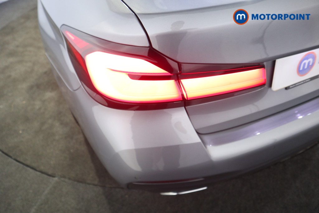 BMW 5 Series M Sport Automatic Petrol Plug-In Hybrid Saloon - Stock Number (1584450) - 22nd supplementary image