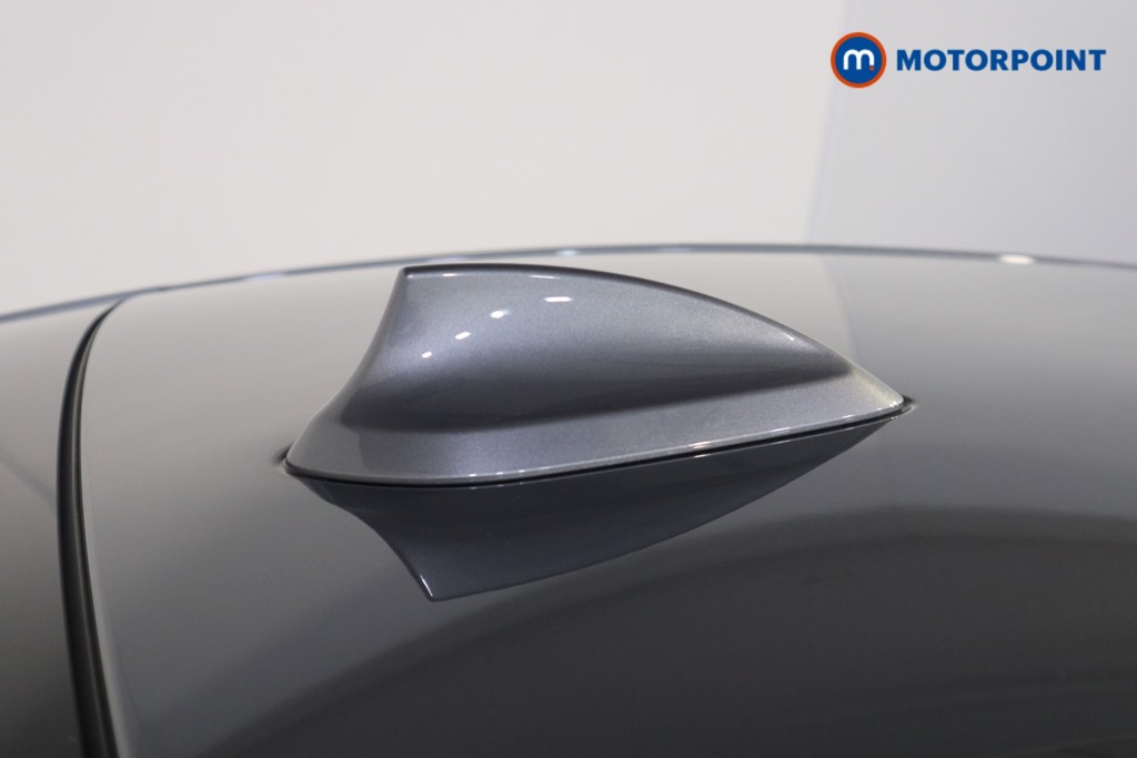 BMW 5 Series M Sport Automatic Petrol Plug-In Hybrid Saloon - Stock Number (1584450) - 24th supplementary image