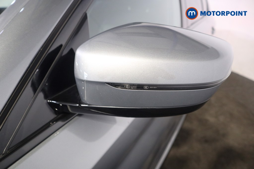 BMW 5 Series M Sport Automatic Petrol Plug-In Hybrid Saloon - Stock Number (1584450) - 27th supplementary image