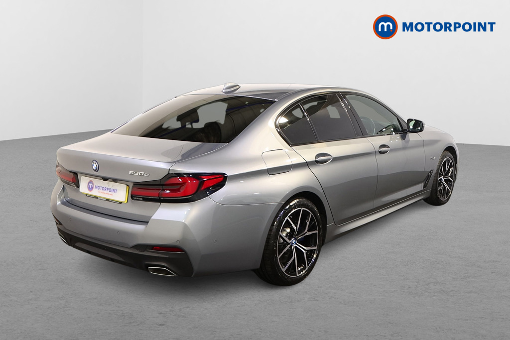 BMW 5 Series M Sport Automatic Petrol Plug-In Hybrid Saloon - Stock Number (1584450) - Drivers side rear corner
