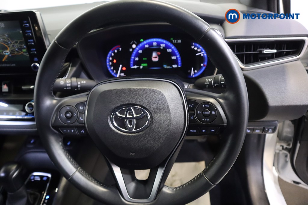 Toyota Corolla Design Automatic Petrol-Electric Hybrid Estate - Stock Number (1584458) - 3rd supplementary image