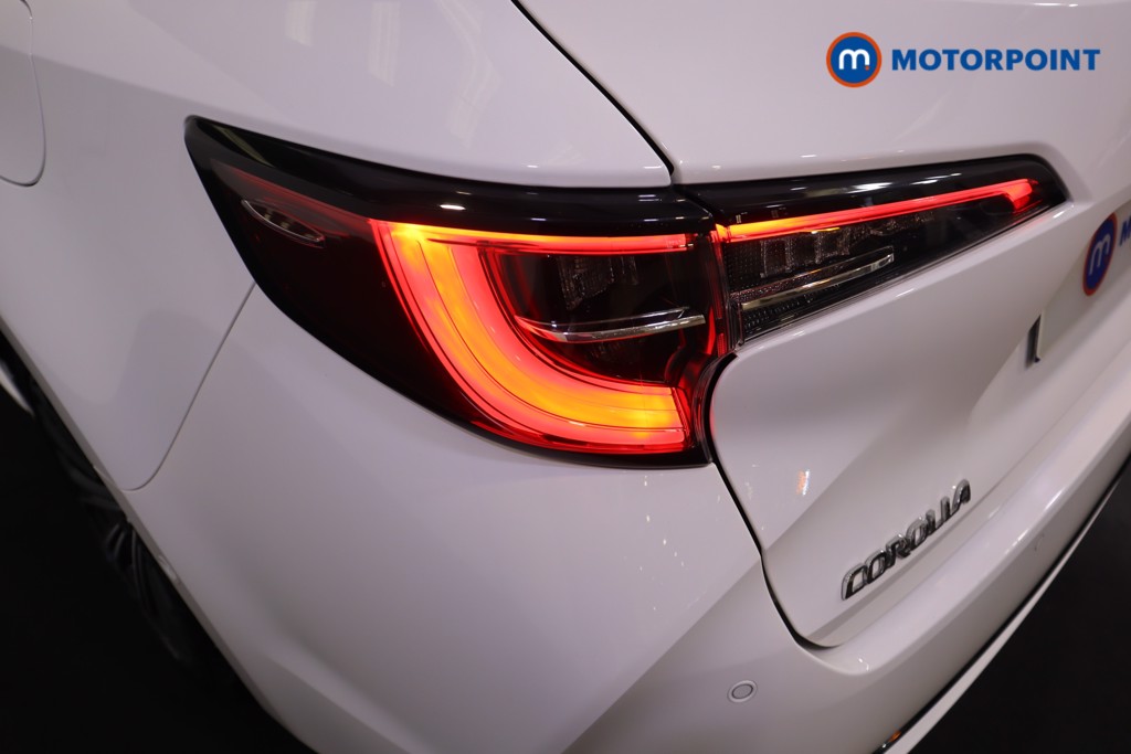 Toyota Corolla Design Automatic Petrol-Electric Hybrid Estate - Stock Number (1584458) - 28th supplementary image