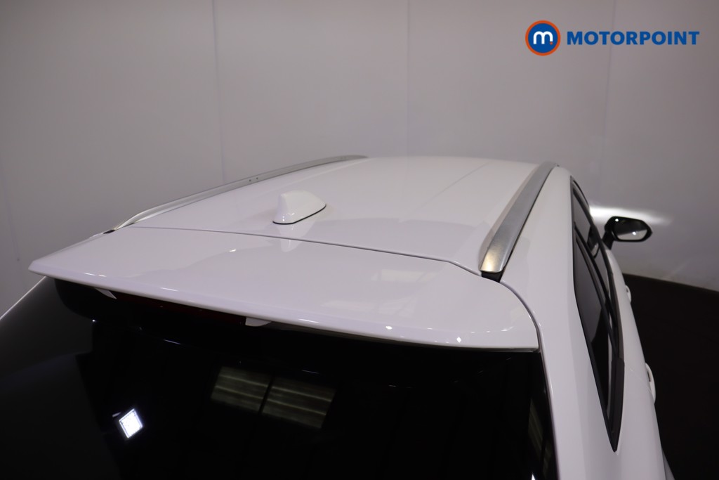 Toyota Corolla Design Automatic Petrol-Electric Hybrid Estate - Stock Number (1584458) - 31st supplementary image