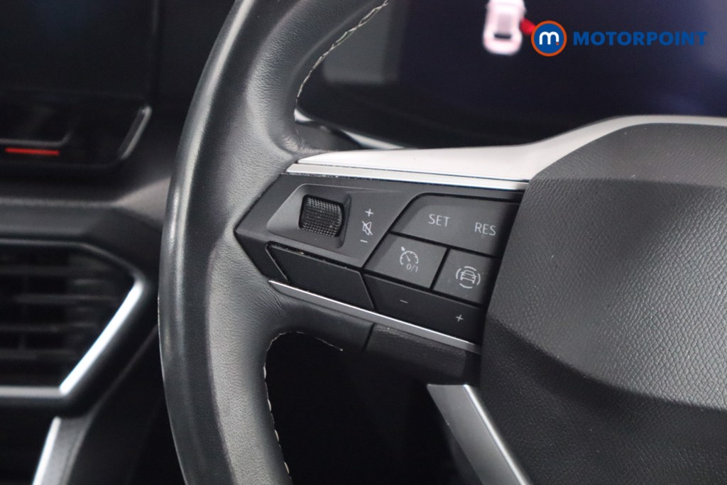Seat Leon Se Dynamic Manual Petrol Hatchback - Stock Number (1584532) - 7th supplementary image