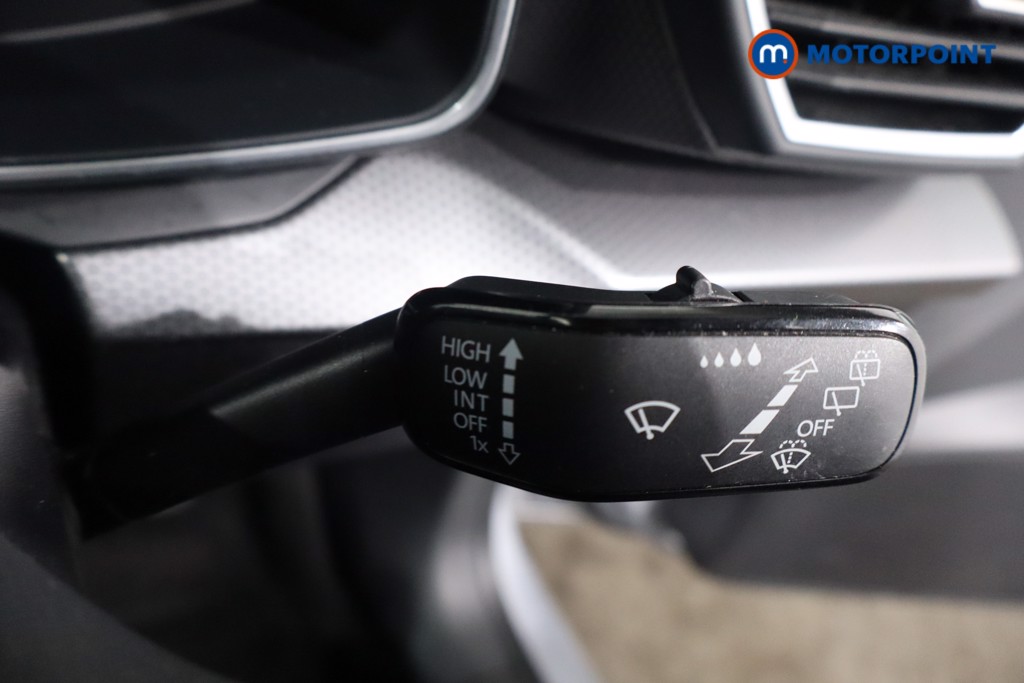 Seat Leon Se Dynamic Manual Petrol Hatchback - Stock Number (1584532) - 17th supplementary image