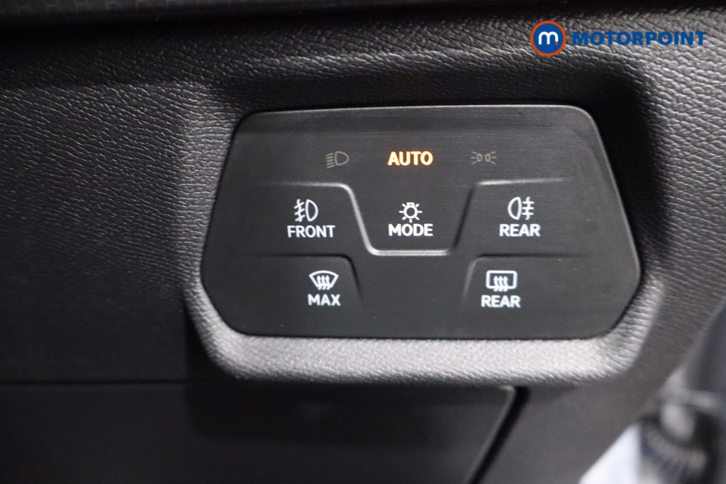 Seat Leon Se Dynamic Manual Petrol Hatchback - Stock Number (1584532) - 19th supplementary image