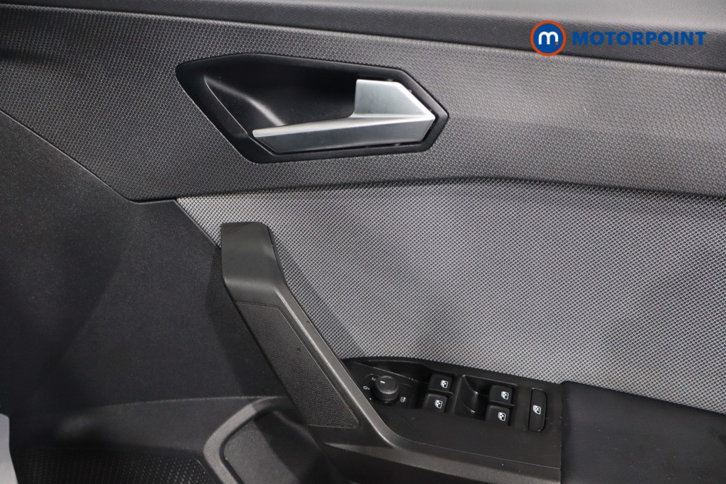 Seat Leon Se Dynamic Manual Petrol Hatchback - Stock Number (1584532) - 20th supplementary image