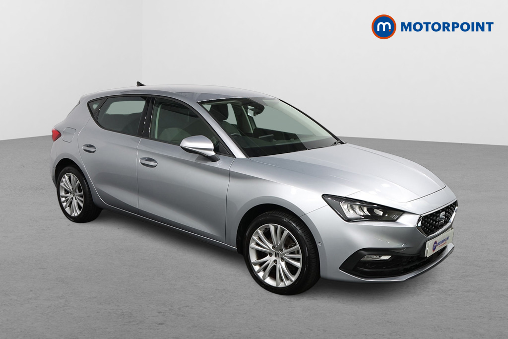 Seat Leon Se Dynamic Manual Petrol Hatchback - Stock Number (1584532) - Drivers side front corner