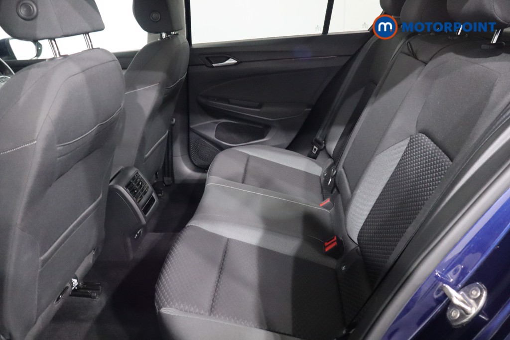 Volkswagen Golf Active Automatic Petrol Hatchback - Stock Number (1584622) - 5th supplementary image