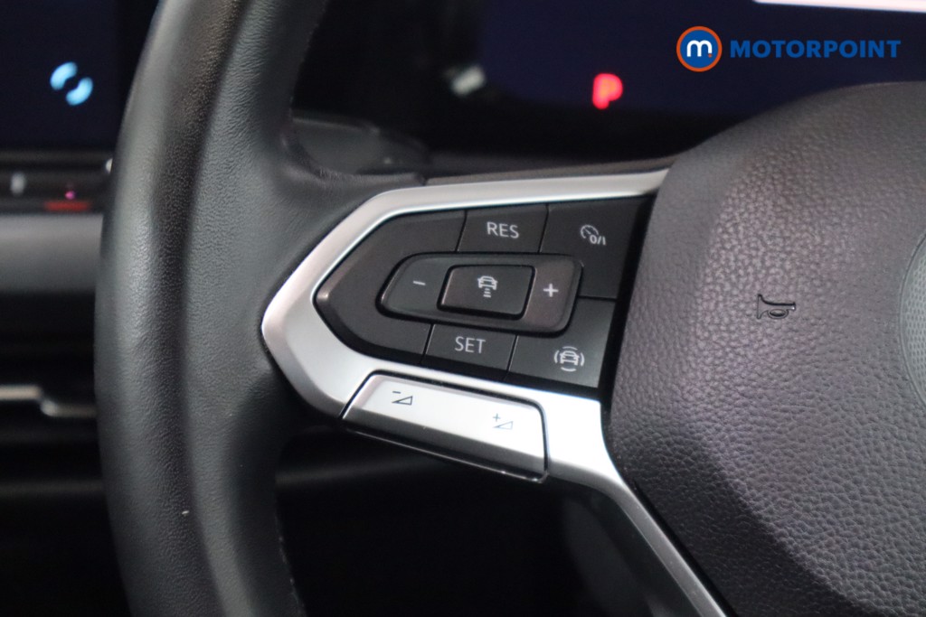Volkswagen Golf Active Automatic Petrol Hatchback - Stock Number (1584622) - 7th supplementary image