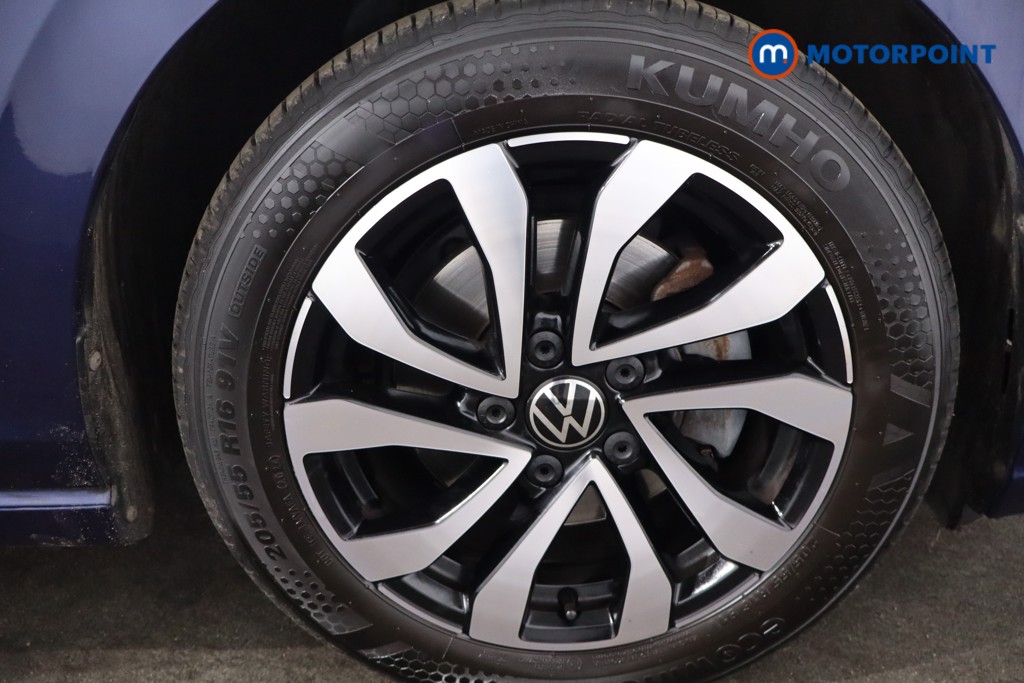 Volkswagen Golf Active Automatic Petrol Hatchback - Stock Number (1584622) - 10th supplementary image