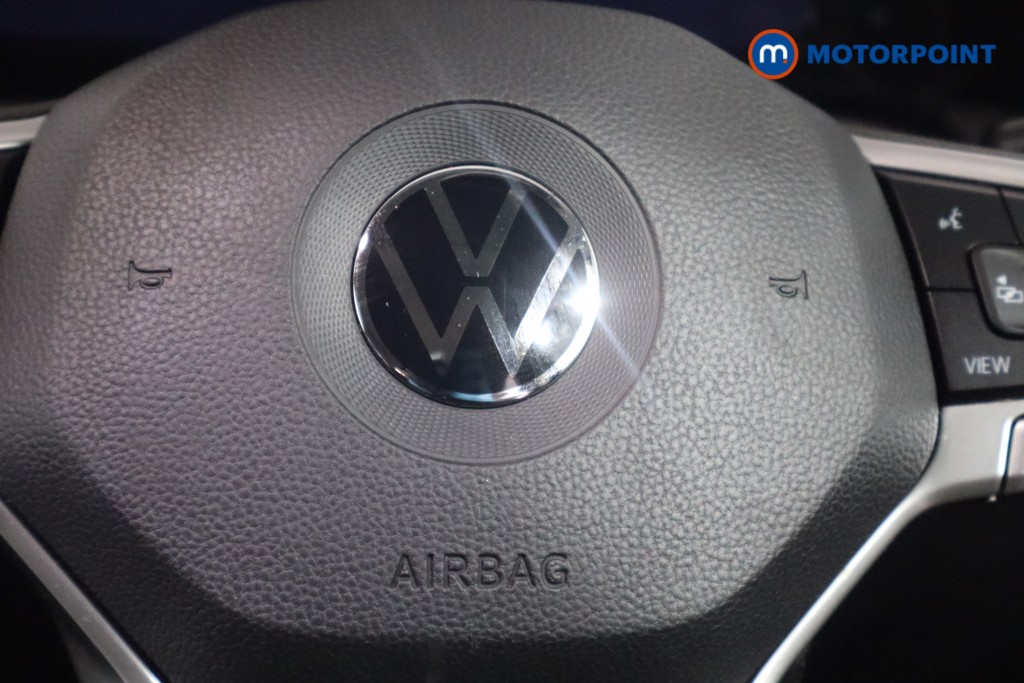Volkswagen Golf Active Automatic Petrol Hatchback - Stock Number (1584622) - 15th supplementary image