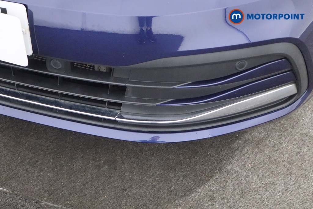 Volkswagen Golf Active Automatic Petrol Hatchback - Stock Number (1584622) - 28th supplementary image