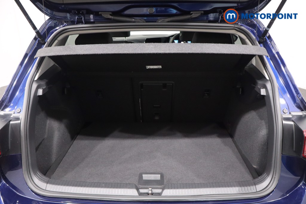 Volkswagen Golf Active Automatic Petrol Hatchback - Stock Number (1584622) - 36th supplementary image