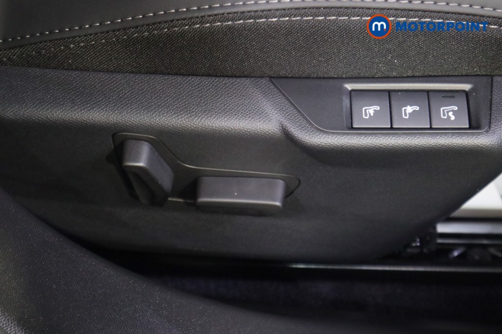 Peugeot 2008 Gt Premium Automatic Petrol SUV - Stock Number (1584896) - 10th supplementary image