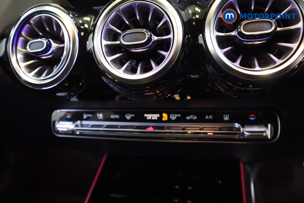 Mercedes-Benz EQA Amg Line Automatic Electric SUV - Stock Number (1585022) - 5th supplementary image