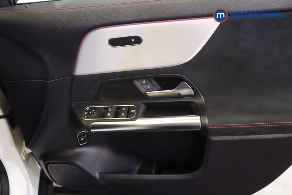 Mercedes-Benz EQA Amg Line Automatic Electric SUV - Stock Number (1585022) - 8th supplementary image