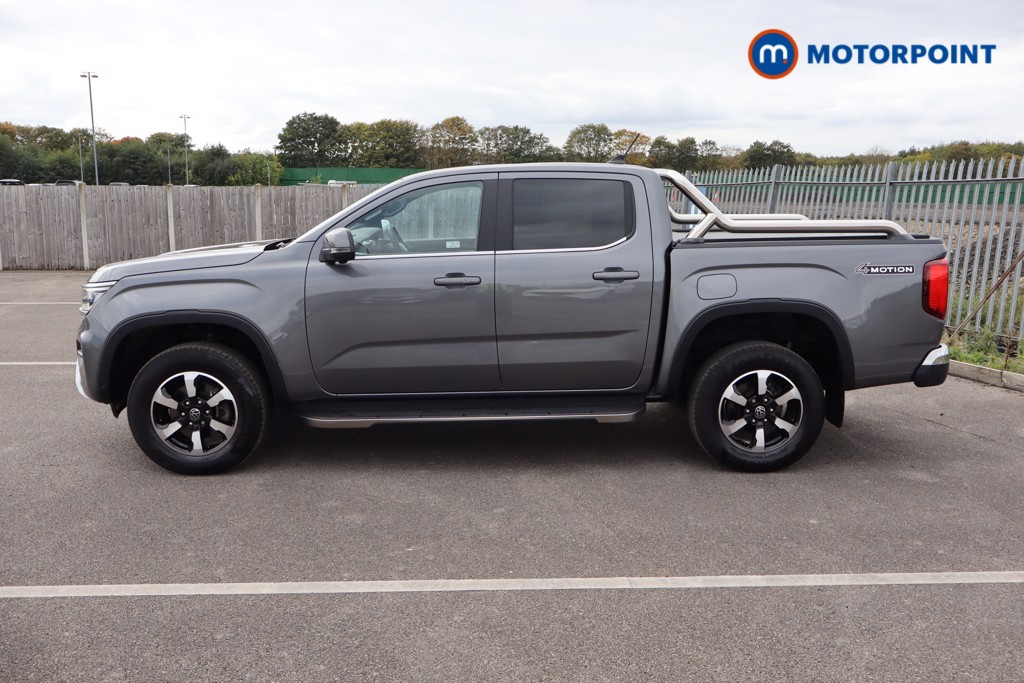 Volkswagen Amarok Style Automatic Diesel Double Cab Pick-Up - Stock Number (1585028) - Front bumper