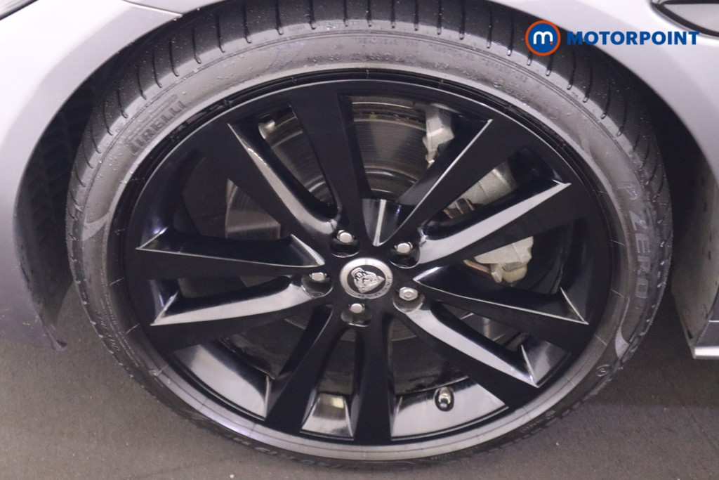 Jaguar XE R-Dynamic Se Black Automatic Diesel Saloon - Stock Number (1585127) - 22nd supplementary image