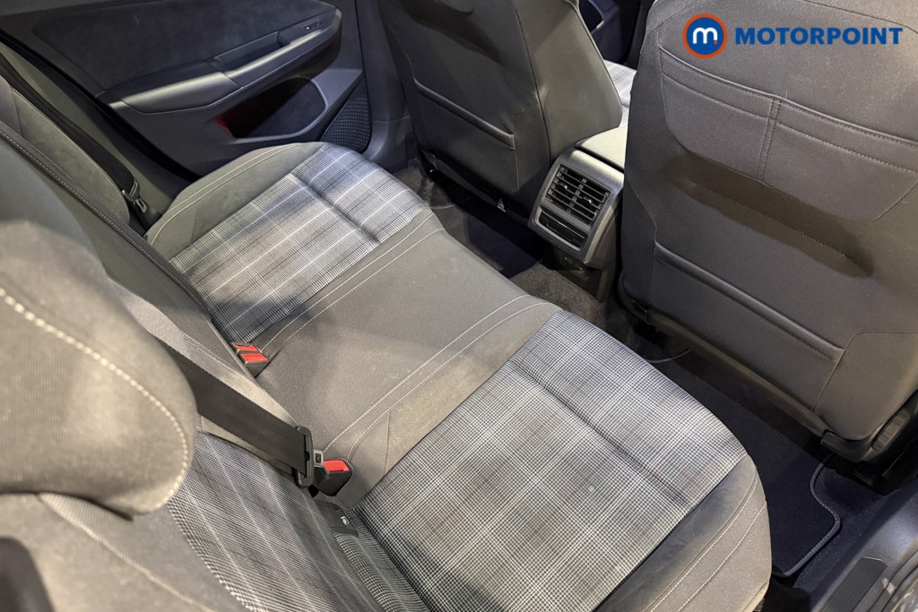 Volkswagen Golf GTD Automatic Diesel Hatchback - Stock Number (1585188) - 25th supplementary image