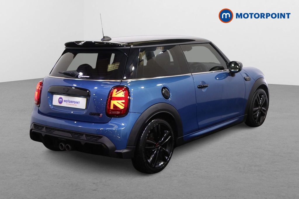 Mini Hatchback Cooper S Sport Automatic Petrol Hatchback - Stock Number (1585631) - Drivers side rear corner