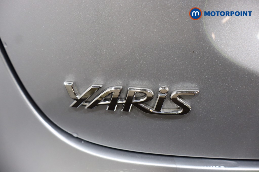 Toyota Yaris Cross Premiere Edition Automatic Petrol-Electric Hybrid Estate - Stock Number (1585921) - 33rd supplementary image